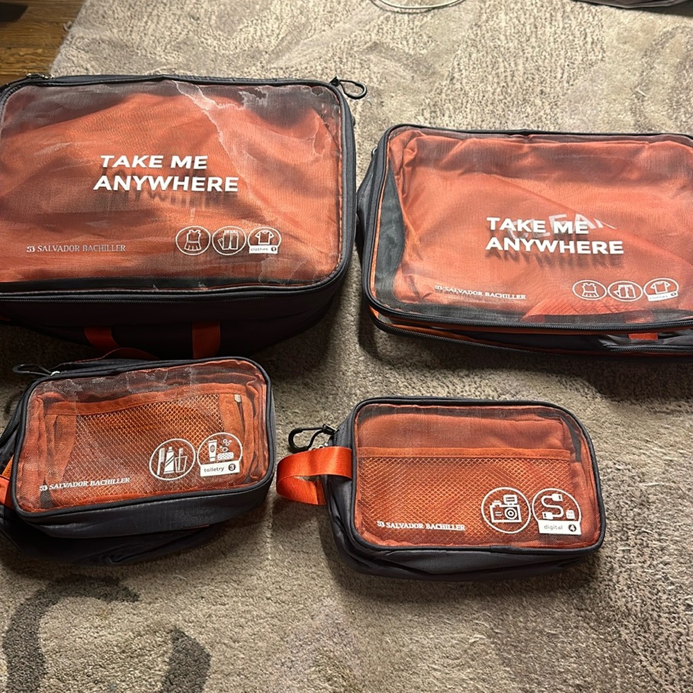 Salvador Bachiller packing cubes multiple orange NWOT